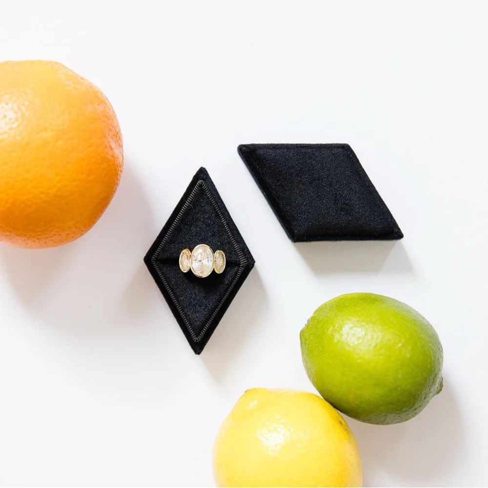Velvet Ringboxes - Picture 3 of 6